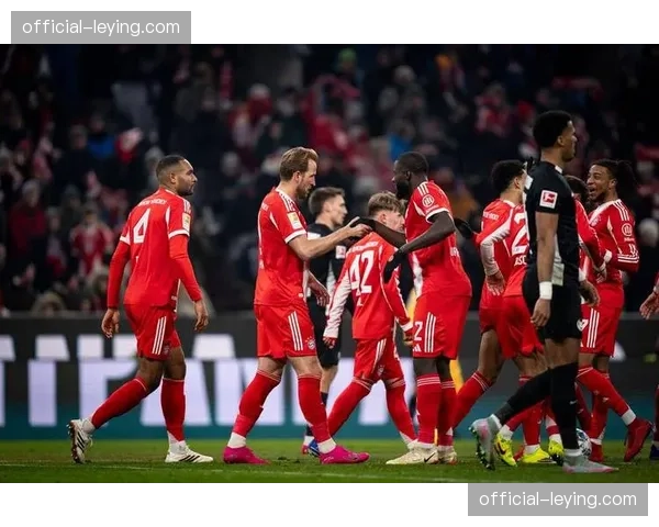 法兰克福遭遇大面积伤病,6名球员确认缺阵对阵拜仁 法兰克福遭遇大面积伤病,6名球员确认缺阵对阵拜仁