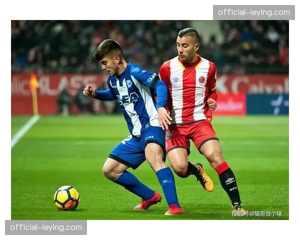 战术板：解析布雷斯特制胜球，一次经典的肋部二人配合